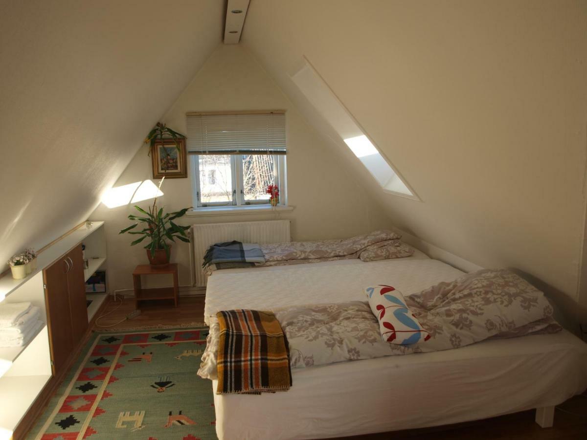 Guesthouse Sharon ออร์ฮูช ภายนอก รูปภาพ